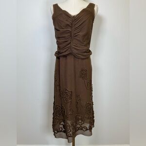 Max Studio Y2K Sleeveless Ruched Floral Appliqué Brown Midi Dress Women’s  XS